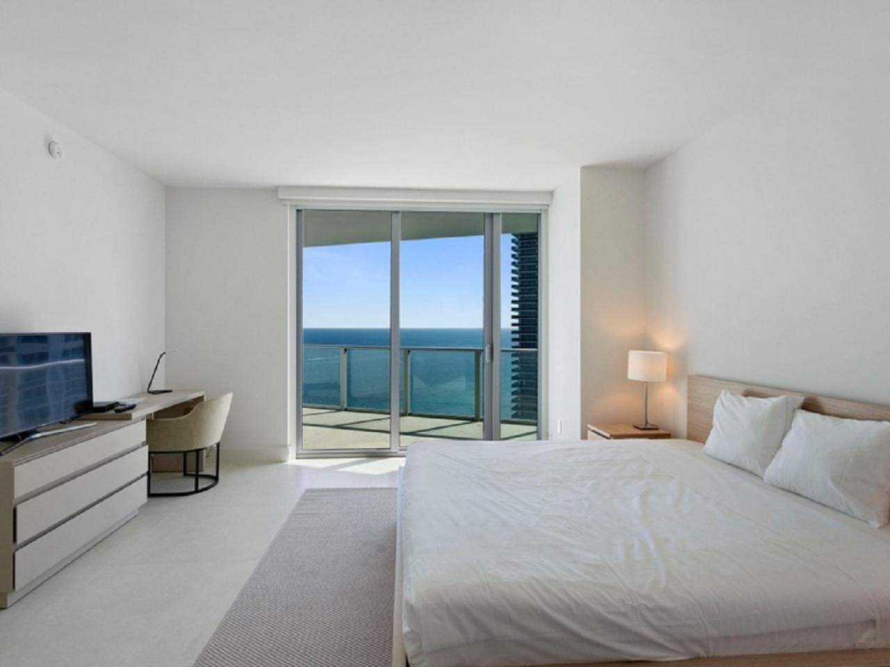 Hide Beach Residences ハリウッド エクステリア 写真